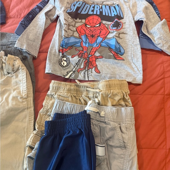 4T lot! Ralph Lauren, GAP, Adidas, Old Navy, OshKosh - Picture 4 of 5